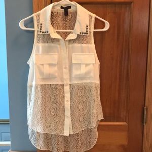 Size- Medium. Button up blouse